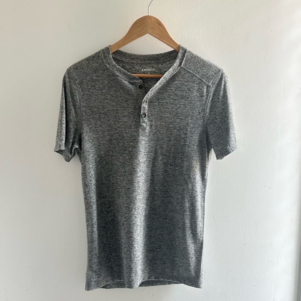 Express Gray Short Sleeve Tee